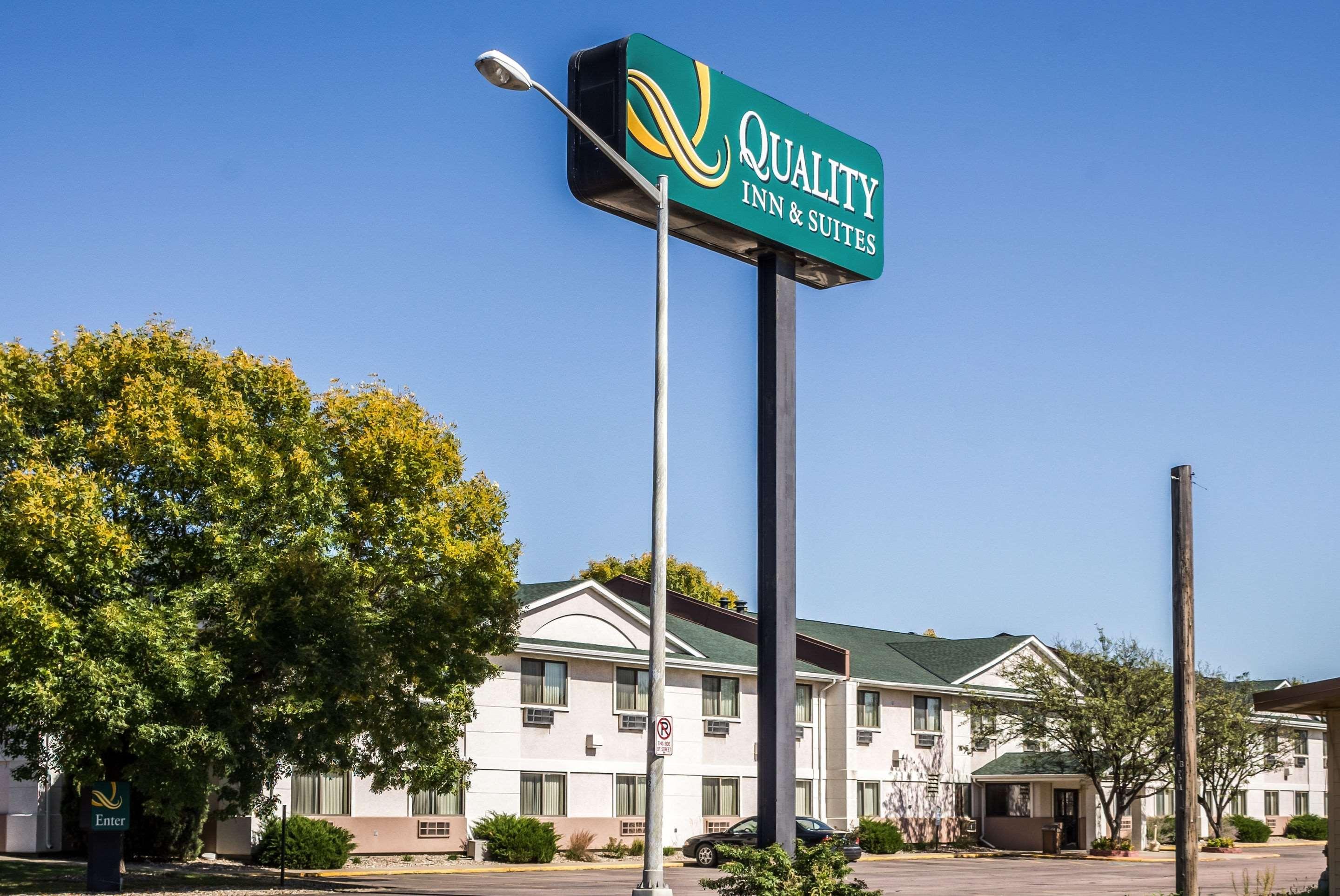 Quality Inn & Suites South Sioux Falls Exterior photo